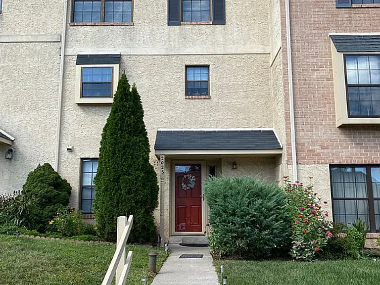 2023 Yorktown N — Photo 6