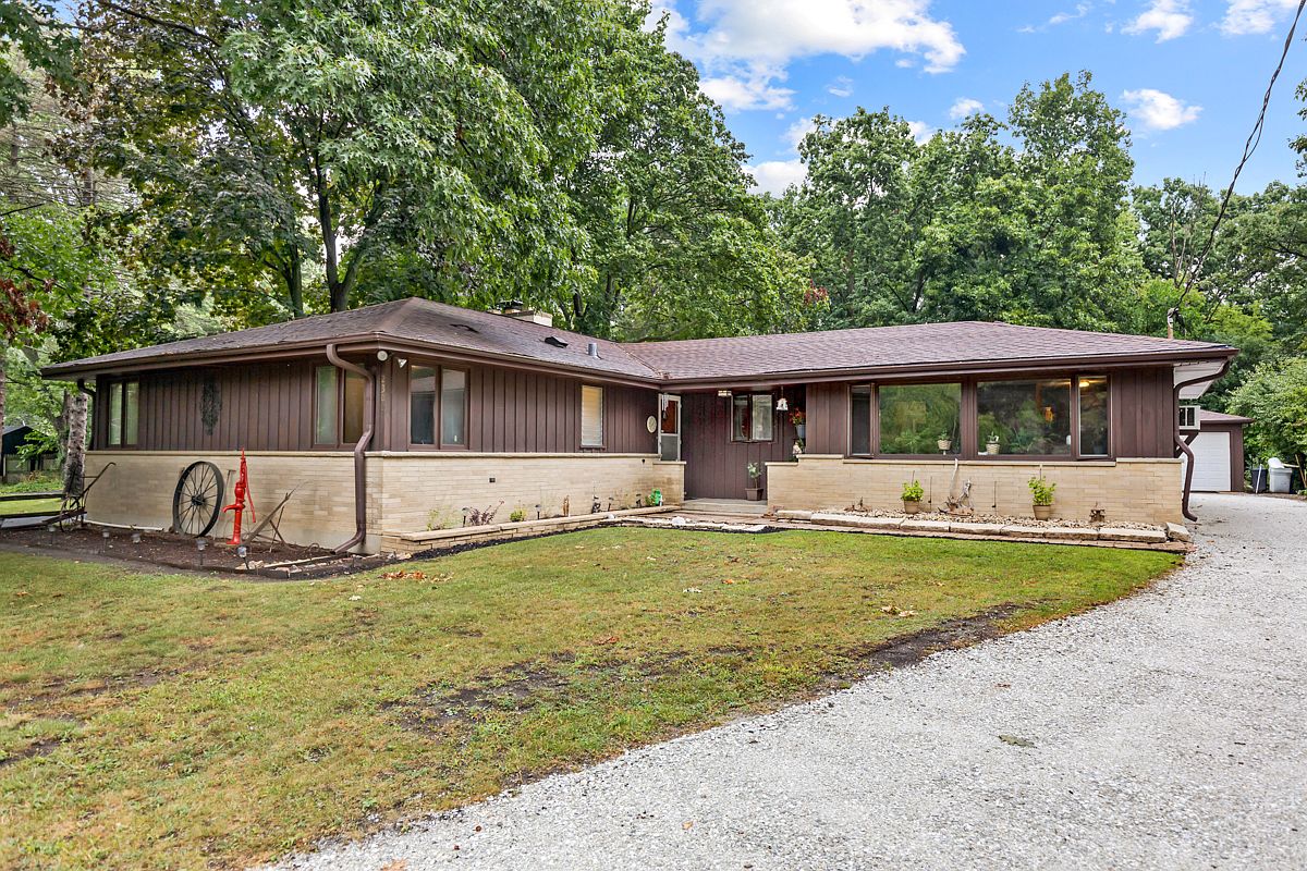 2302 11th St, Winthrop Harbor, IL 60096 Zillow