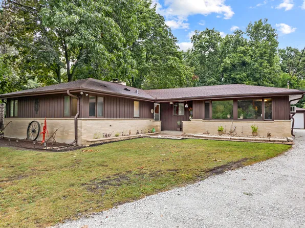 2302 11th St, Winthrop Harbor, IL 60096