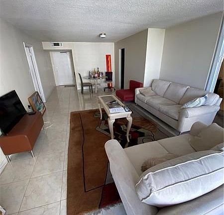 5th image of 18071 Biscayne Blvd APT 1202