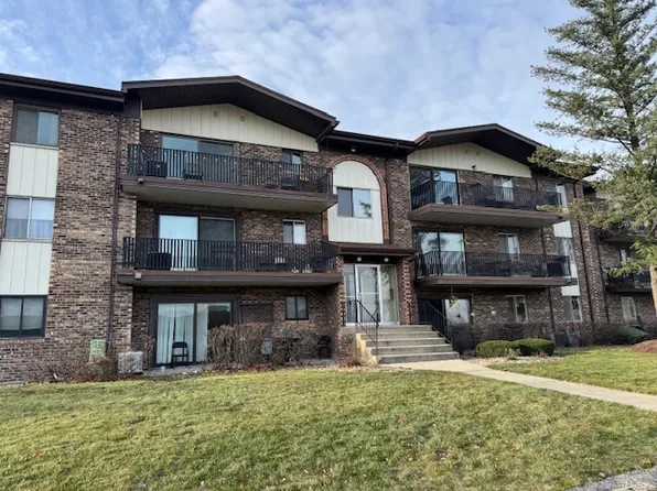 5239 James Ln APT 1106, Crestwood, IL 60418