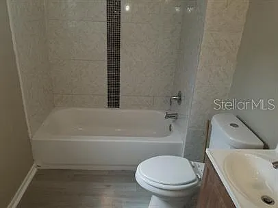 928 9th Ave S #2 — Photo 17