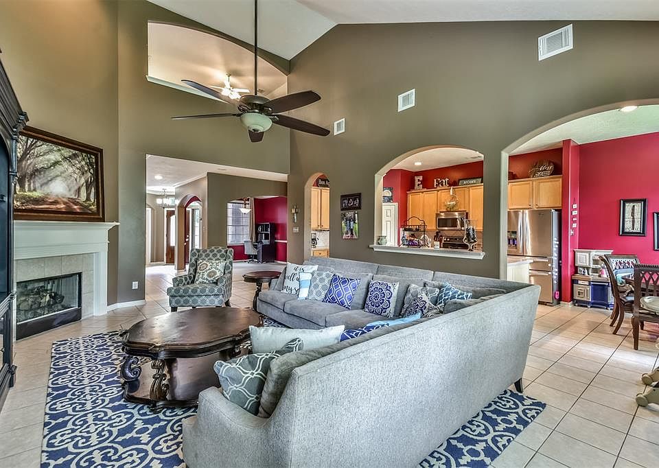 1st image of 6739 Pacific Crest Ct