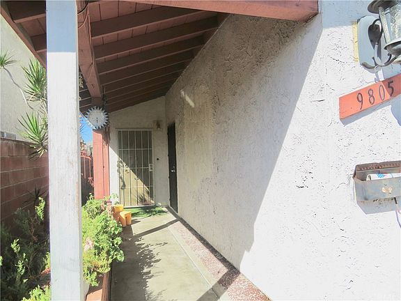 3rd image of 9805 San Gabriel Ave