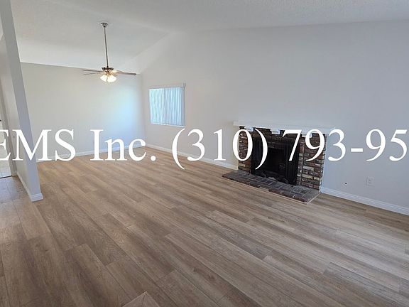 3rd image of 1422 Oakhorne Dr