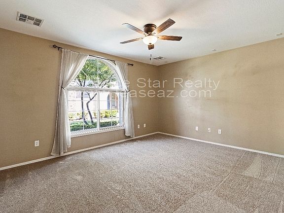 3rd image of 860 S Huish Dr