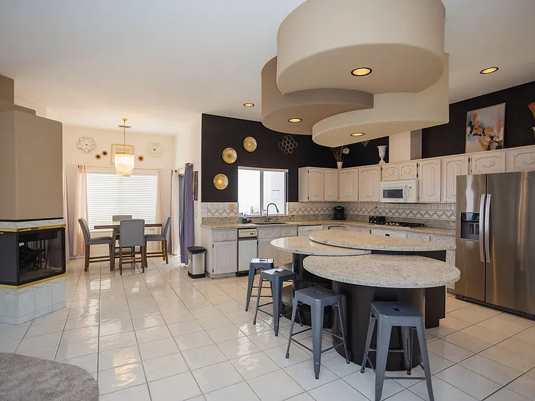 2320 Snead Dr — Photo 13