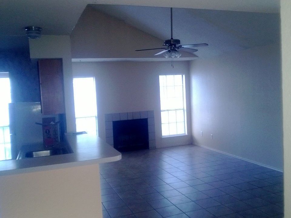 1st image of 126 Myers Dr