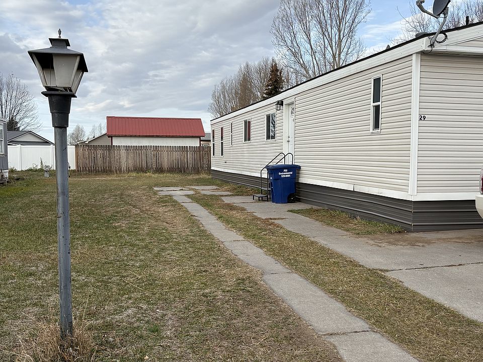 Front of house _11182025