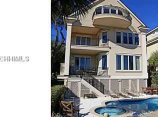 9 Wanderer Ln, Hilton Head Island, SC 29928