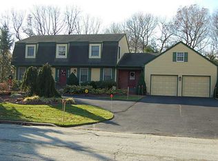 50 Sage Dr, Cranston, RI 02921