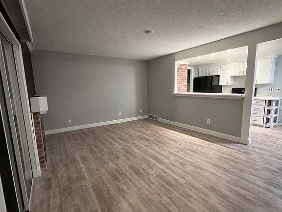 3rd image of 2070 S Hannibal Way APT D
