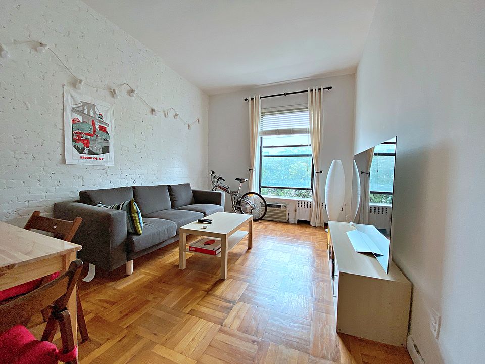 1st image of 51 W 69th St APT 5C
