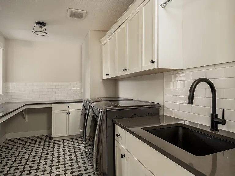 27120 SW Blue Meadow Ln — Photo 30