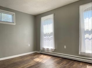 1021 Hudson Rd #2, Saint Paul, MN 55106