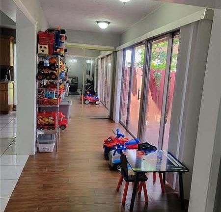 4th image of 817 NE 214th Ln APT 3