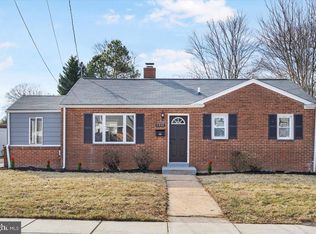 1310 McKinley St, Annapolis, MD 21403