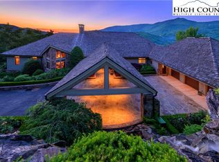 205 Gold Finch Ct, Banner Elk, NC 28604