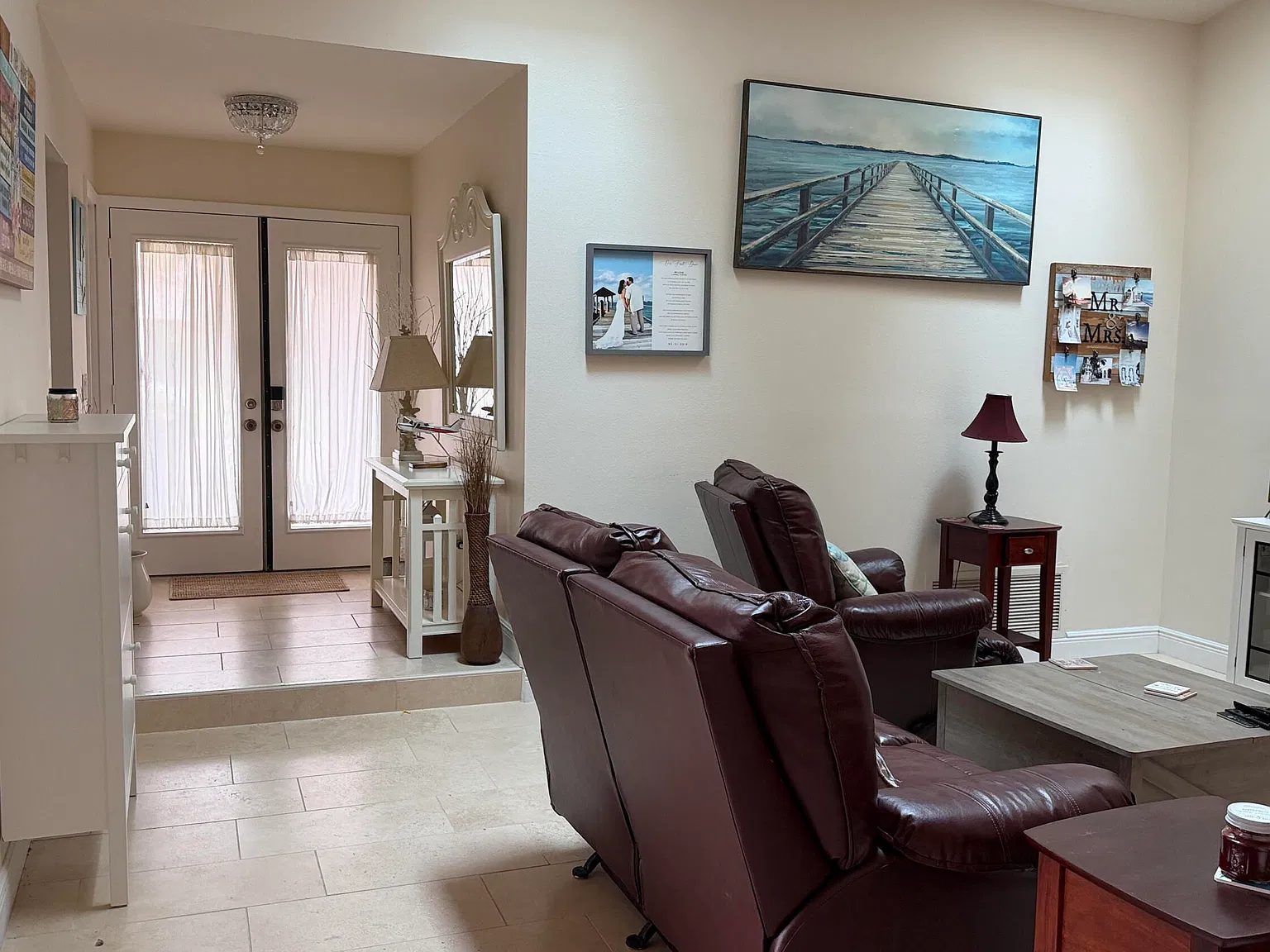 3 bed, 2.0 bath, 1630 sqft, $2,900 — Photo 2