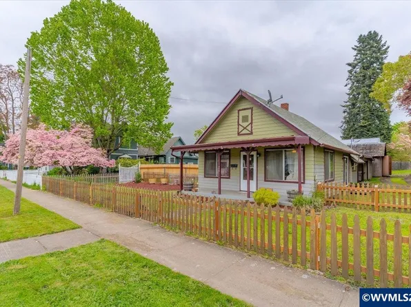 925 S Williams St, Lebanon, OR 97355