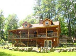 71 W Shore Rd, New Hampton, NH 03256