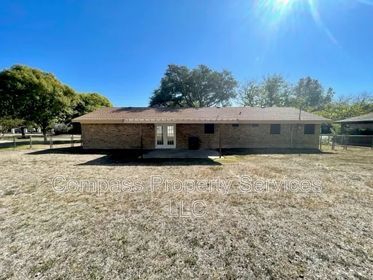 120 York Dr #120 — Photo 11