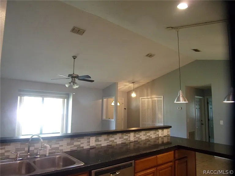 721 S Apopka Ave — Photo 10