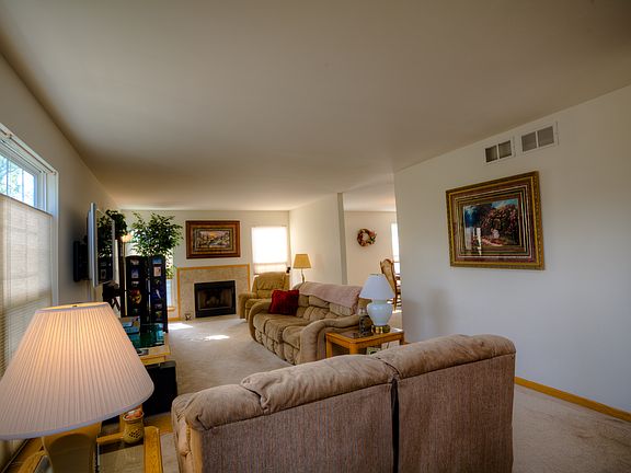 5th image of 3209 Foxridge Ct
