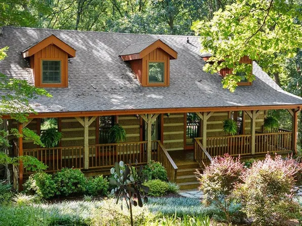 301 Thorn Hollow Dr, Apex, NC 27523