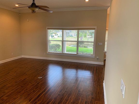 5th image of 4705 Bartlett Ct