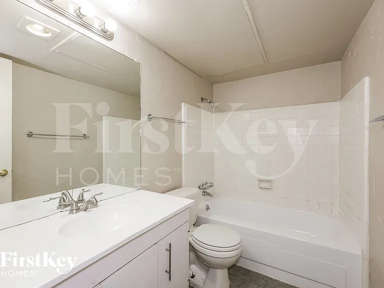 5321 Saddleback Rd — Photo 13