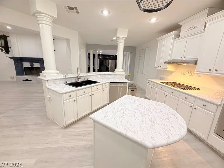 4875 Impressario Ct — Photo 46