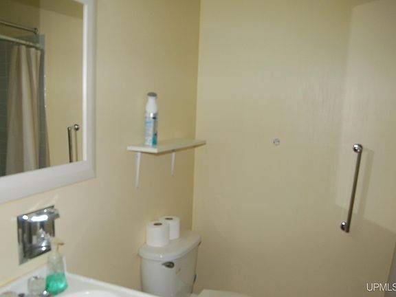5th image of 629-631 Liberator St