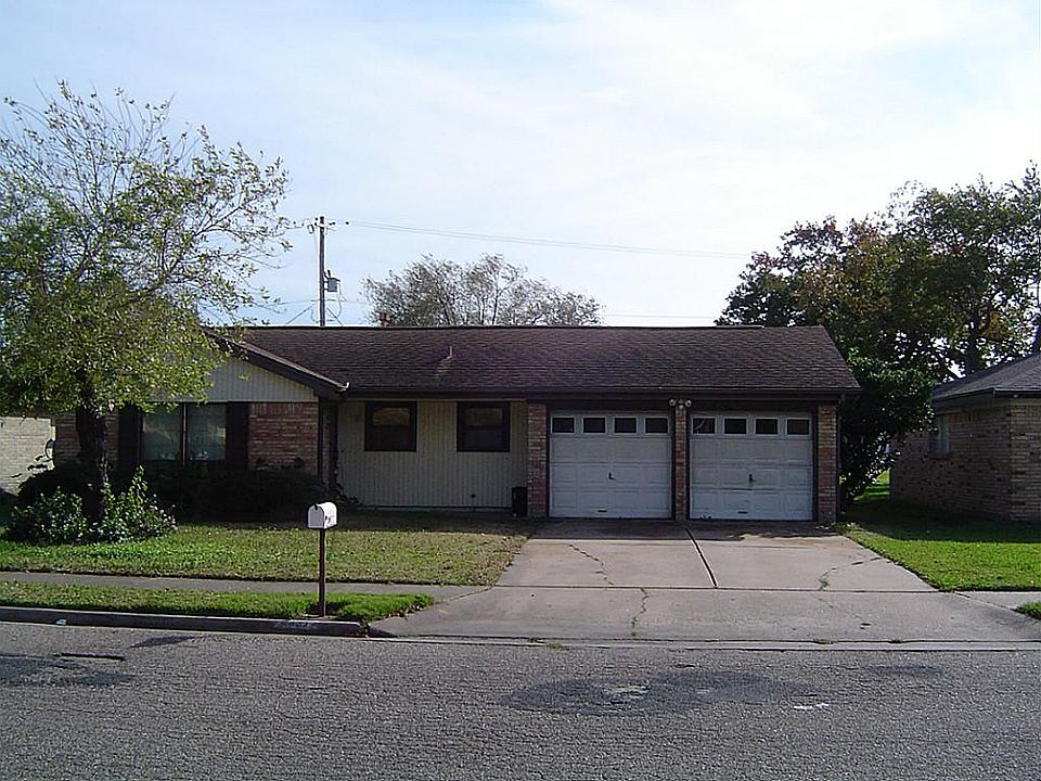 1st image of 2801 3rd Ave N