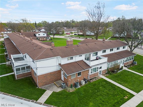 2nd image of 25500 Country Club Blvd Unit 19
