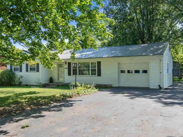 1609 Hillcrest Ave, Wilmington, OH 45177