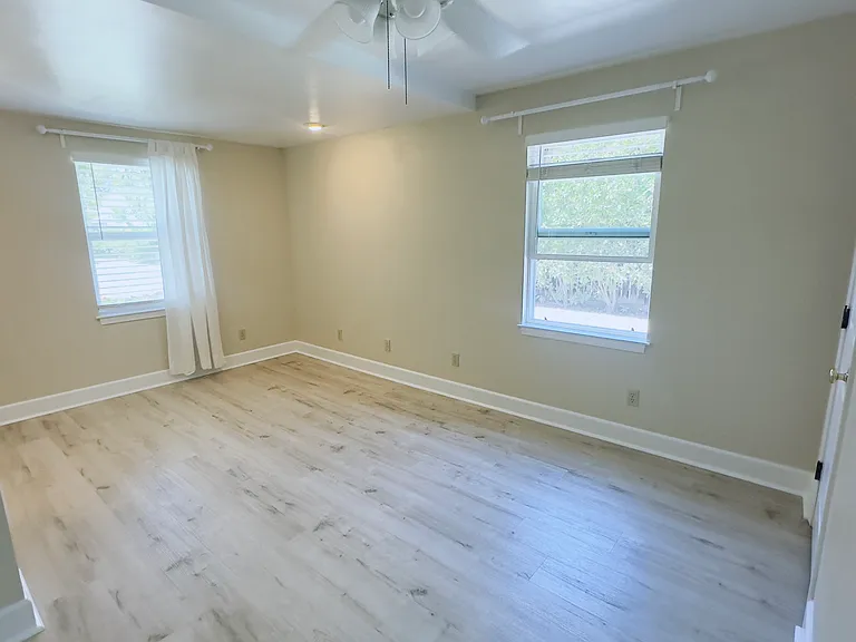 4835 P St #B — Photo 22