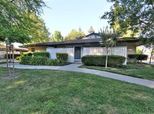 101 Roundtree Ct, Sacramento, CA