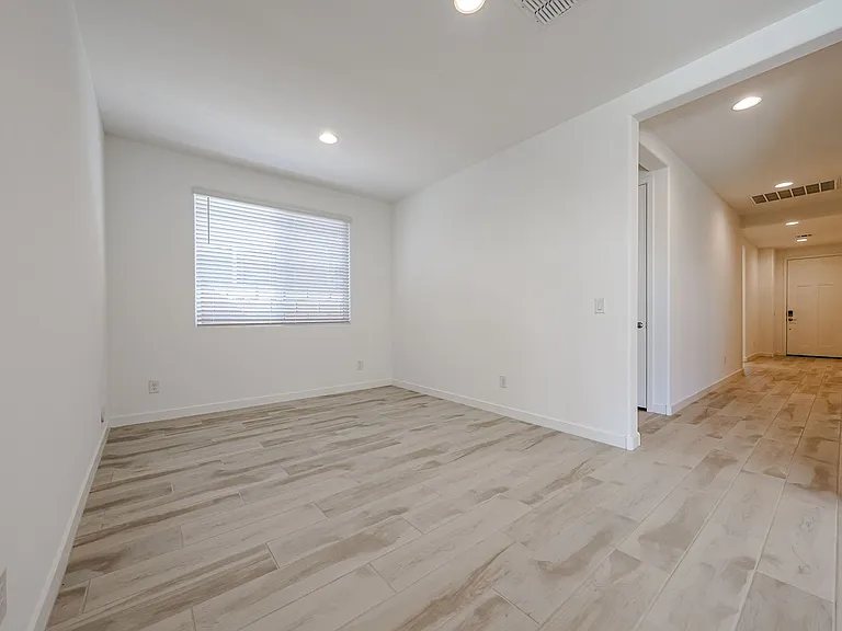 15771 W Superior Ave — Photo 20