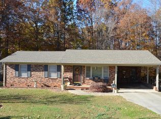 1017 Kiser Rd, Bessemer City, NC 28016