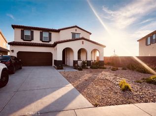 8883 Beacon Ave, Hesperia, CA 92345