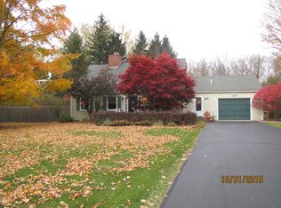 7190 Lane Rd, Victor, NY 14564