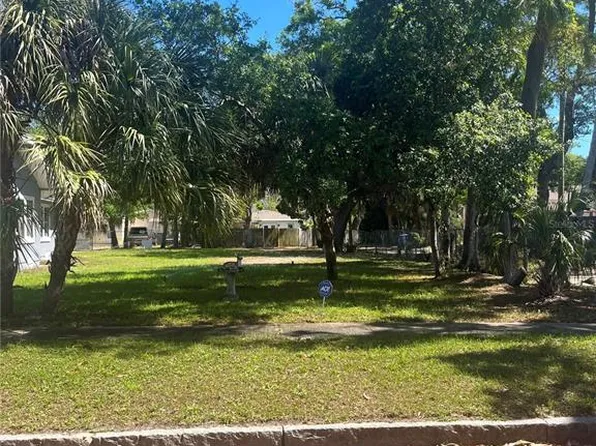 8th St S, Saint Petersburg, FL 33705