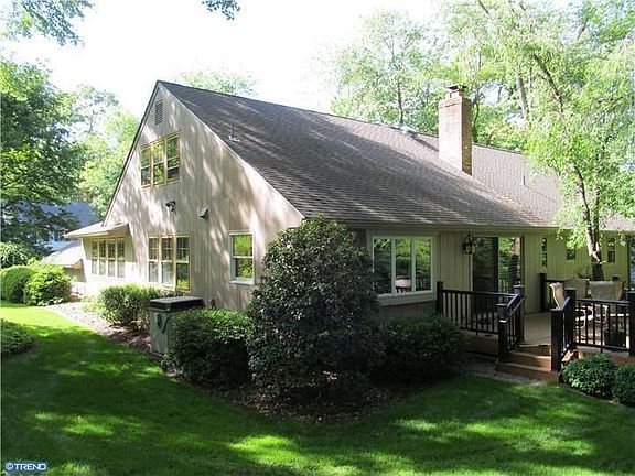 4th image of 4 Glenperth Ln