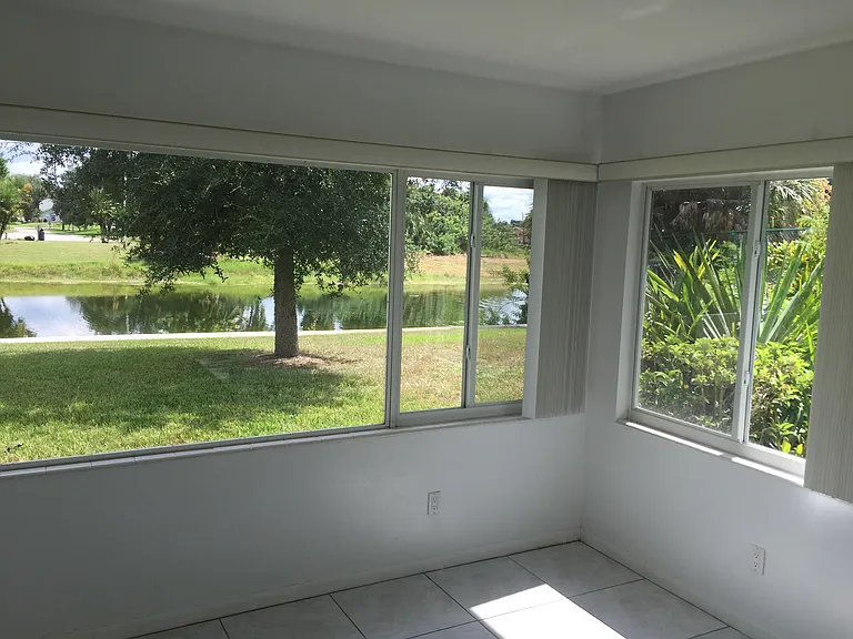 602 Joel Blvd — Photo 12