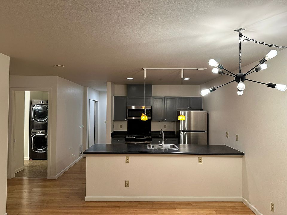 1st image of 2717 Western Ave APT 436