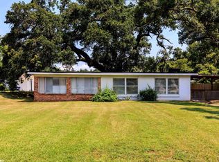 822 Cadillac Ave, Dauphin Island, AL 36528