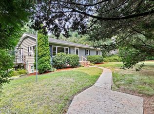 632 Wareham St, Middleboro, MA 02346