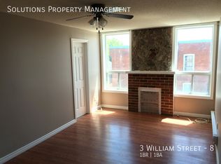3 William St #8, Hamilton, ON L8L 5T6