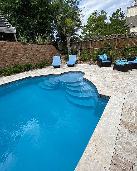 1st image of 201 Bluewater Dr